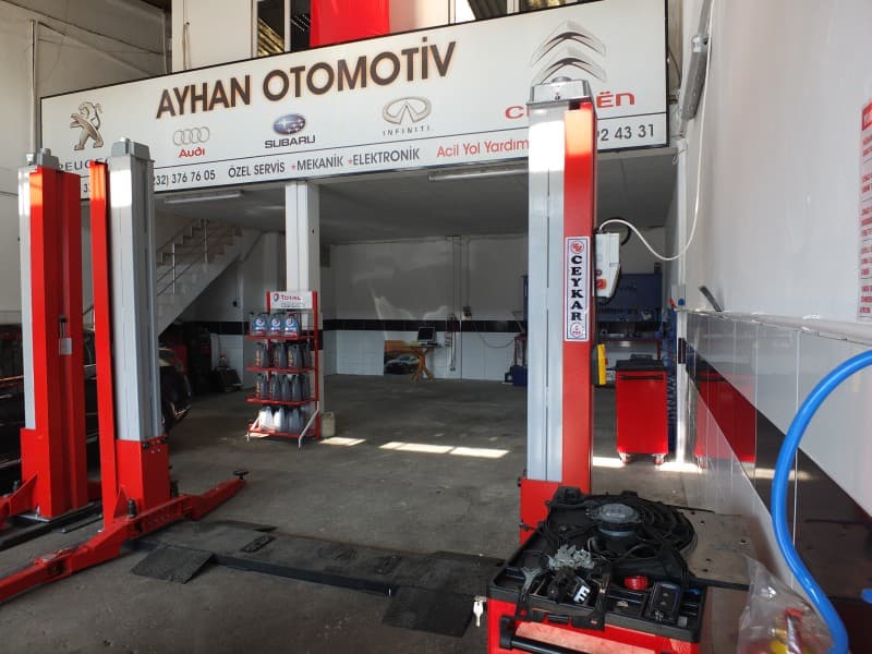 Menemen'de Peugeot Partner Esnaf Bakım